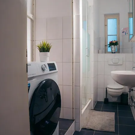 Modern - Balcony - Wlan - Smart-tv - Kitchen - For Workers Appartamento Osnabrück