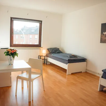 Modern - Balcony - Wlan - Smart-tv - Kitchen - For Workers *