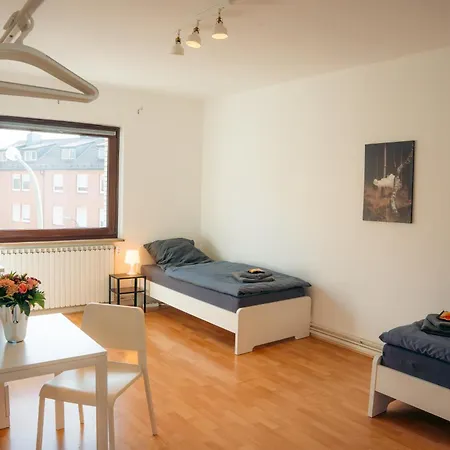 Appartamento Modern - Balcony - Wlan - Smart-tv - Kitchen - For Workers *