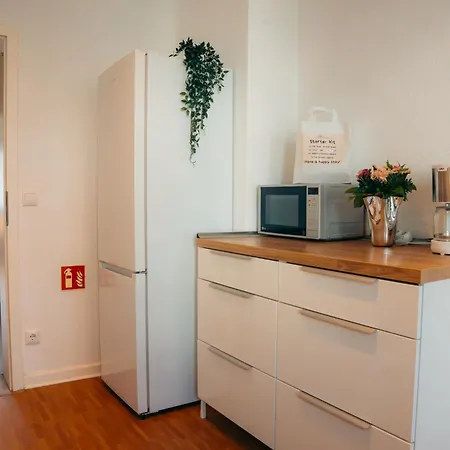 Modern - Balcony - Wlan - Smart-tv - Kitchen - For Workers *