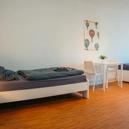 Modern - Balcony - Wlan - Smart-tv - Kitchen - For Workers Appartamento *