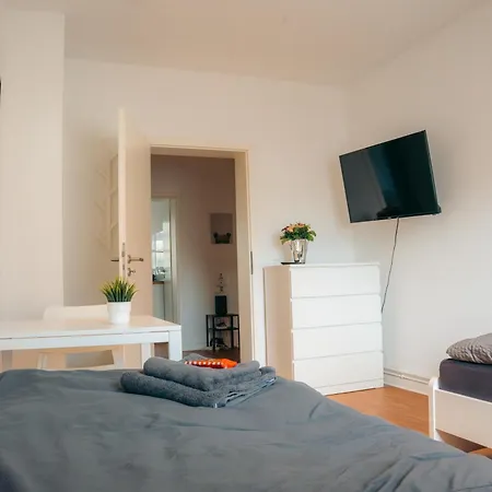 Appartamento Modern - Balcony - Wlan - Smart-tv - Kitchen - For Workers Osnabrück