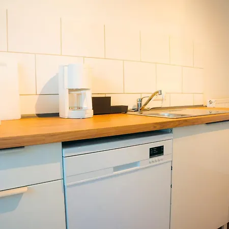 Modern - Balcony - Wlan - Smart-tv - Kitchen - For Workers *